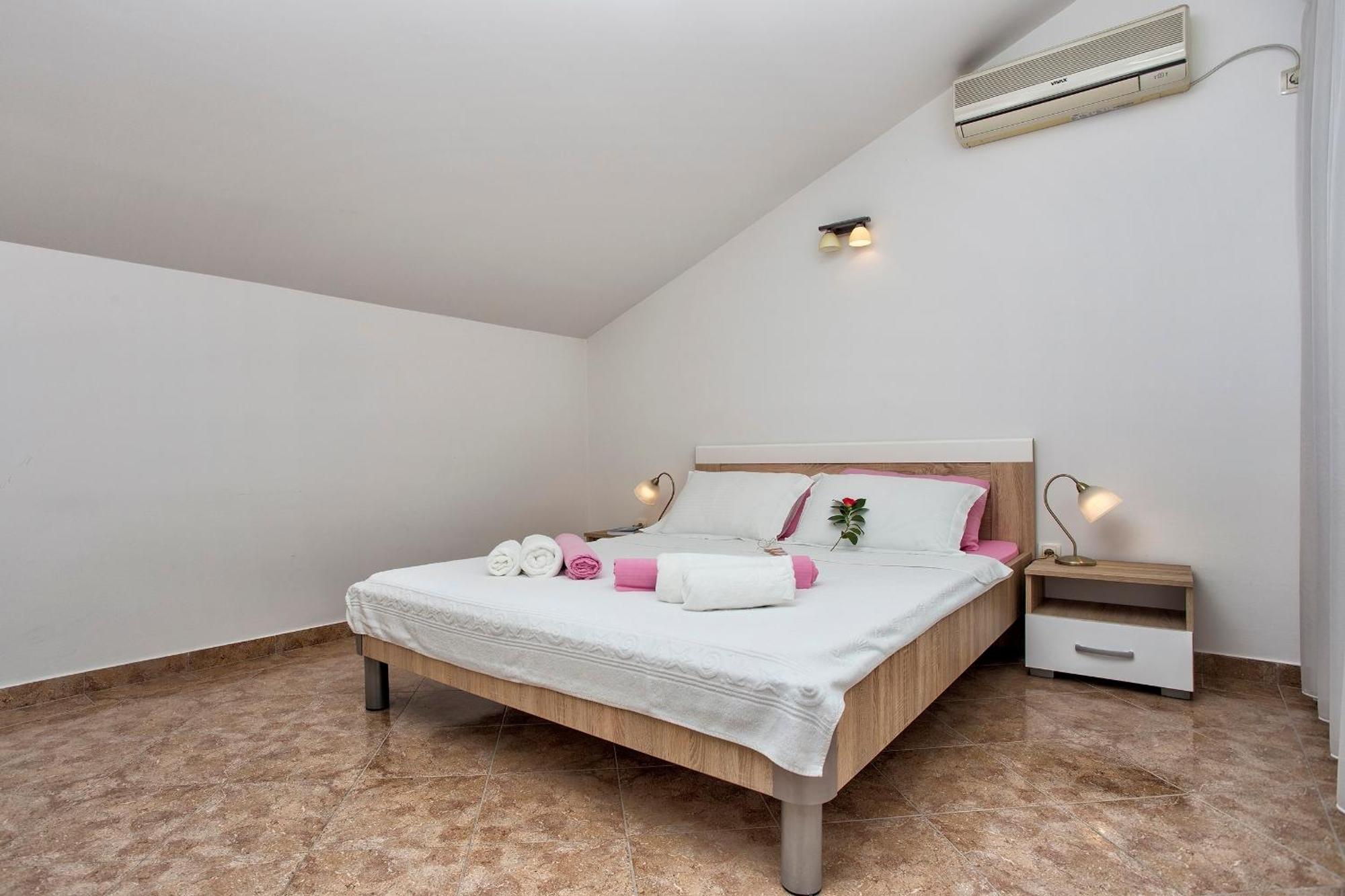 Apartment Sun Village Goran Херцег-Нови Номер фото
